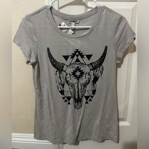 NWT EXPRESS tee